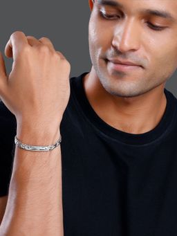 GIVA - Men 925 Silver Stone Studded Majestic Verge Bracelet