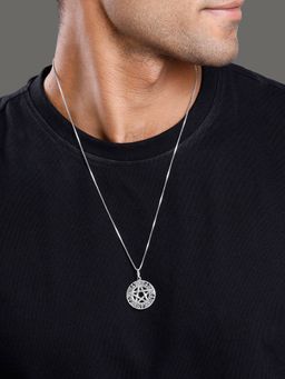 GIVA - Men 925 Oxidised Silver Star Pendant Necklace