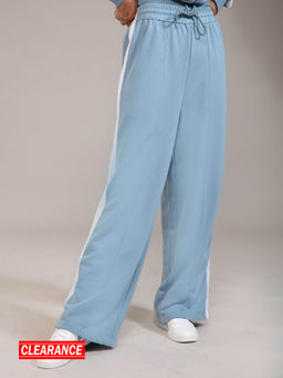Twenty Dresses by Nykaa Fashion - Basics Blue Solid Straight Fit Pants