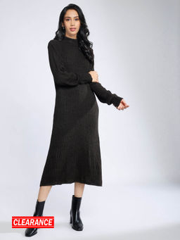 Twenty Dresses by Nykaa Fashion - Brown Solid Round Neck Midi Dress