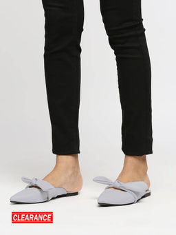 Twenty Dresses by Nykaa Fashion - Grey Solid Pointed Toe Bow Mules