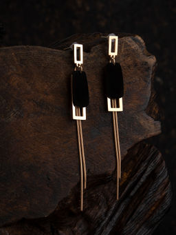 E2O - Contemporary Gold Tassels Earring Enclosed With Black Beads.