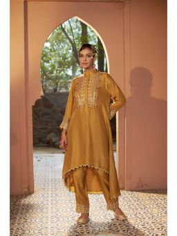 Sonia Khatri - Golden Primrose High-Low Kurta with Pant (Set of 2)