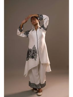 Sonia Khatri - White Alpana Long Kurta with Palazzo (Set of 2)