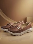 Brown color option