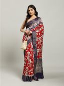 Red color option, Sold out, Currently selected