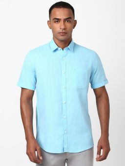 Peter England - Men Blue Slim Fit Solid Shirt
