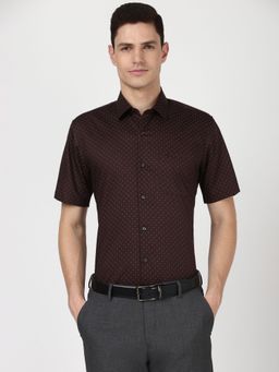 Peter England - Men Maroon Regular Fit Formal Shirt