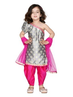 SAKA DESIGNS - Grey And Magenta Single Shoulder Dhoti Kurta Set For Girls