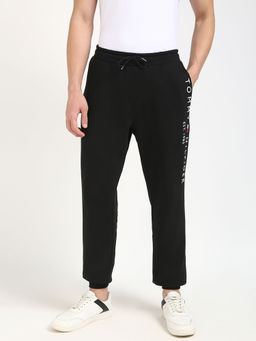 Tommy Hilfiger - Men Black Solid Trackpant