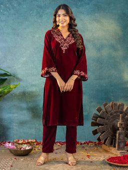 Kasya - Maroon Velvet V-Neck Floral Embroidered Pakistani Style Kurta and Pant (Set of 2)