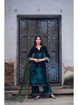 SALVIA SKY - Green Velvet Embellished Kurta with Palazzo and Dupatta (Set of 3)