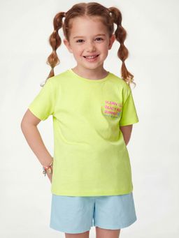 United Colors of Benetton - Boxy Fit Round Neck Graphic Print T-Shirt Green