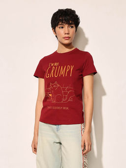 ONLY - Women's Regular Fit Maroon T-Shirt