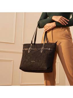 Metro - Black Women's Tote Bag