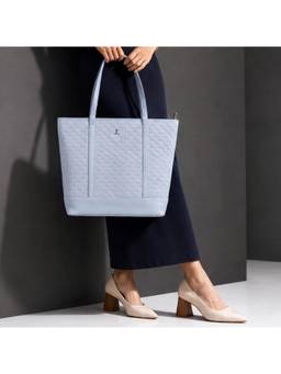 Mochi - Women'S Blue Tote Bag
