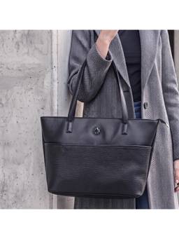 Metro - Black Women's Tote Bag