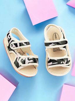 Baby Moo - Camouflage Print Anti-Skid Velcro Floater Sandals - Beige