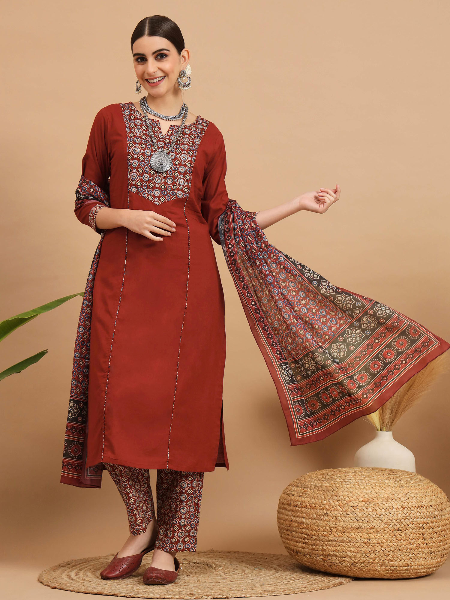 vbuyz Women Floral Print Cotton Maroon Stitched Kurta Pant With Dupatta (Set of 3)-picture-11