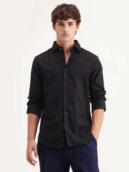 Rare Rabbit - Men Black Striped Regular Fit Shirt