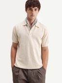 Off White color option, Currently selected