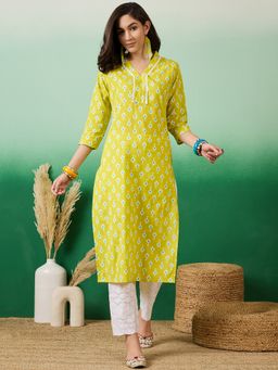 Vastramyaa - Women Yellow Printed Lace Work Kurta