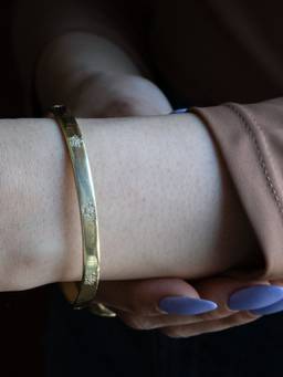ANUSHKA JAIN JEWELLERY - Star Cuff
