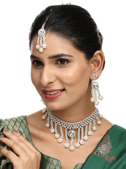 Anika's Creations - Top Choice: Brass White Jewellery Set - Elegance In Every Detail