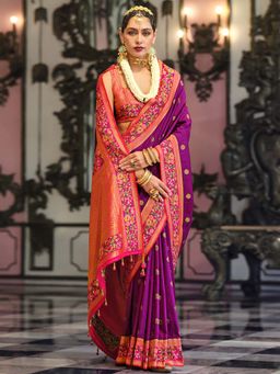 Akhilam - Womens Silk Blend Magenta Woven Design Saree with Unstitched Blouse