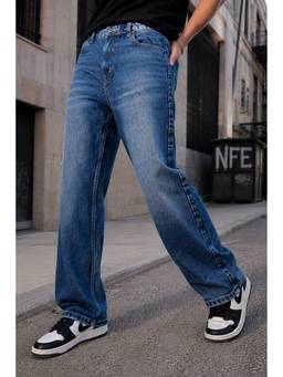 Bene Kleed - Men Relaxed Fit Light Fade Denim Jeans