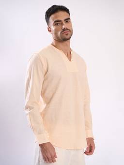 Bene Kleed - Men Regular Fit Solid Peach Shirt