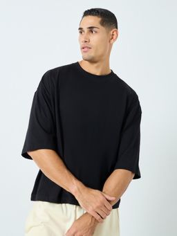 Styli Elevate - Men Black Solid Boxy Fit Drop Shoulder Cotton T-Shirt