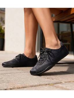 Pair ie Tales - Women Ribbon Lace-Up Casual Sneakers - Black