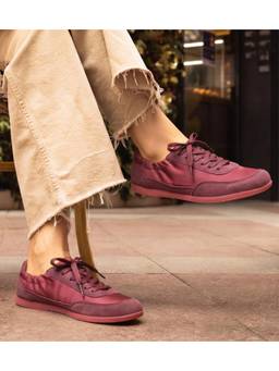 Pair ie Tales - Women Suede-Look Lace-Up Casual Sneakers - Maroon