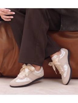 Pair ie Tales - Women Ribbon Lace-Up Low-Top Casual Sneakers - Beige