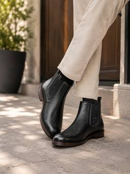 BUCKAROO - Men Campbell Black Solid Casual Boots