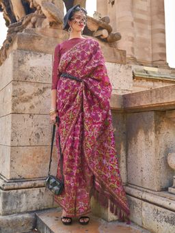 Vardha - Women Pink Synthetic Woven Saree with Unstitched Blouse