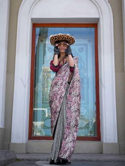 Vardha - Women Pink Synthetic Abstract Saree with Unstitched Blouse