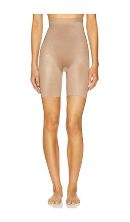 Spanx - shape Invisible High Waisted Short