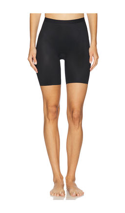 Spanx - shape Invisible Short
