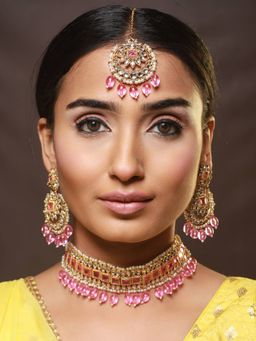 Aatmana - Gold Plated Pink White Kundan Studded & Pearl Beaded Choker Set with Maang Tikka