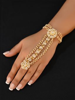AG'S - Off White Gold Plated Kundan Hathphool