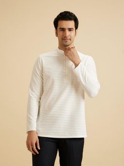 Manyavar - White Textured Knitted Kurta