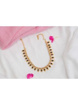 Vosgi - Blue Golden Carved Stone Necklace