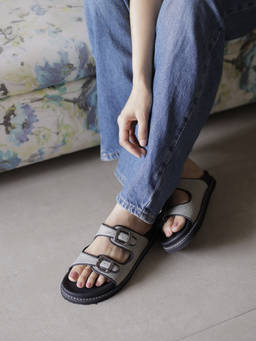 SLASH O - Aster - Green Casual Flat Sandals