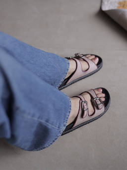 SLASH O - Aster - Red Casual Flat Sandals