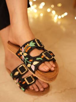 SLASH O - Gul - Black Casual Flat Sandals