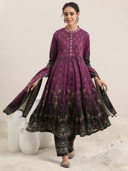 Libas - Wool Three Fourth Sleeves Kurta With Pant & Dupatta