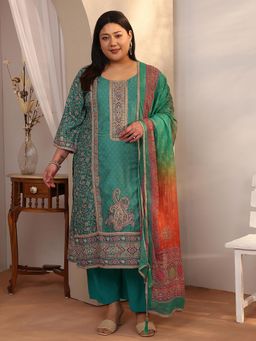 Extra love by Libas - Plus Size Women Silk Blend Kurta With Pant & Dupatta