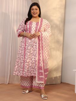 Extra love by Libas - Plus Size Women Pink Cotton Blend Kurta With Palazzo & Dupatta